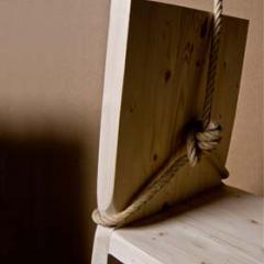 Suicide chair by Matylda Krzykowski - PHOTO: Mueller3000 http://www.mueller3000.com/main.php